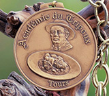 image logo Académie du Tripoux une des references de cep-socotic agence communication et publicité et digital sur Tours 37, Paris 75, Pornic 44, Nantes 44, St Nazaire 44, Pays de Retz 44. Solutions ecoresponsables